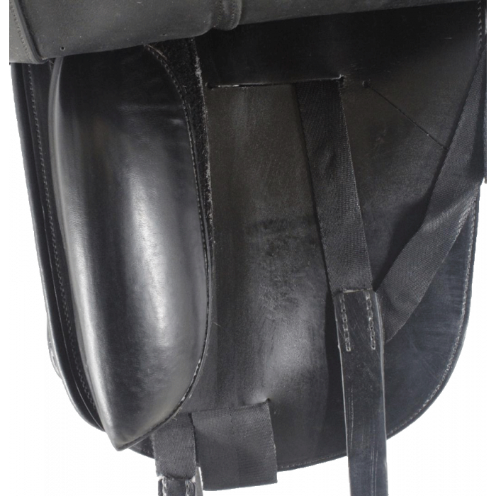 18.5" Schleese Saddle