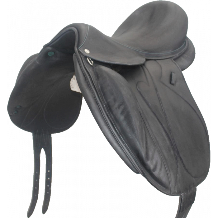 18" Devoucoux MAKILA S Saddle