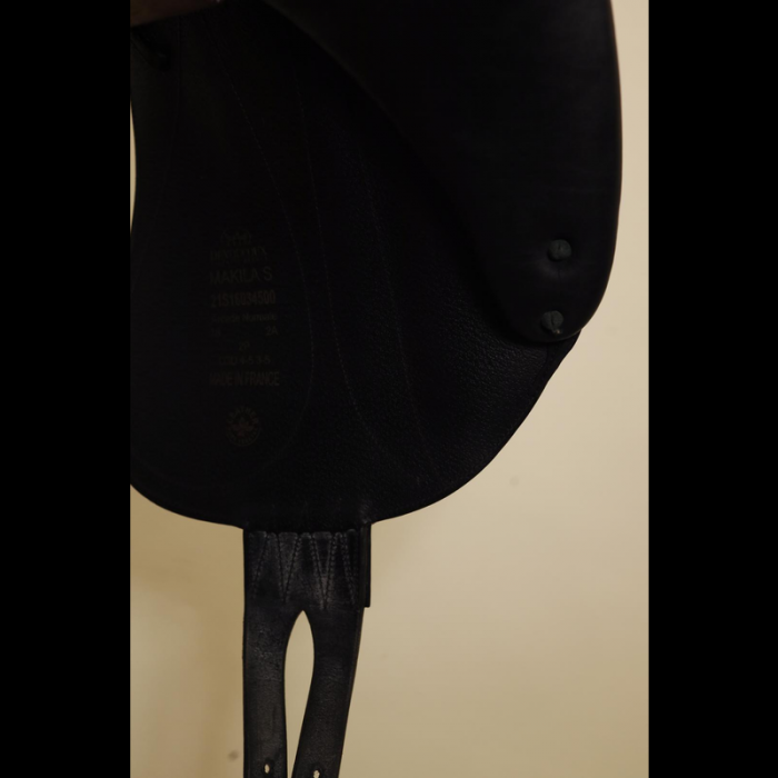 18" Devoucoux MAKILA S Saddle
