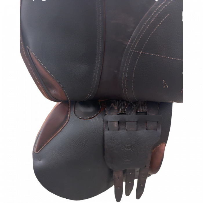 17.5" Arion Saddle