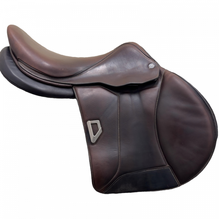 17.5" Voltaire Saddle
