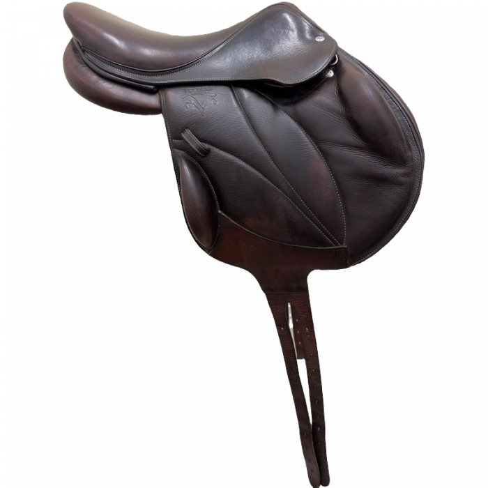 16" Voltaire Saddle